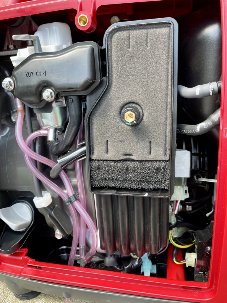 発電機のエアフィルター