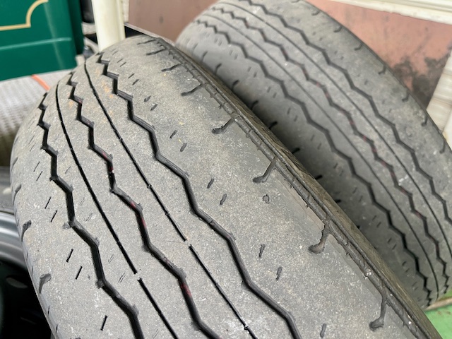 ハイエース　タイヤ摩耗